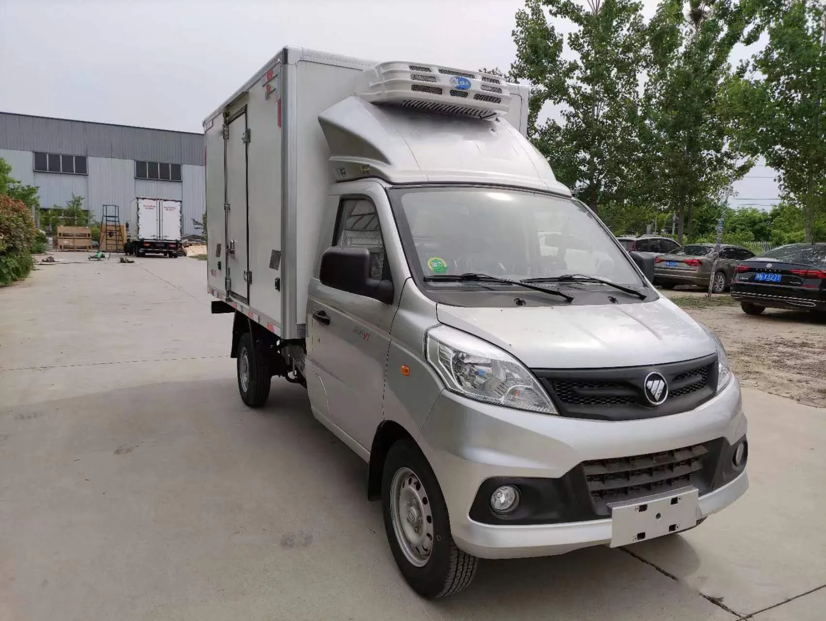 Brand Foton Xiangling V1 Refrigerated Truck Freezer Truck 4*2 - Buy ...