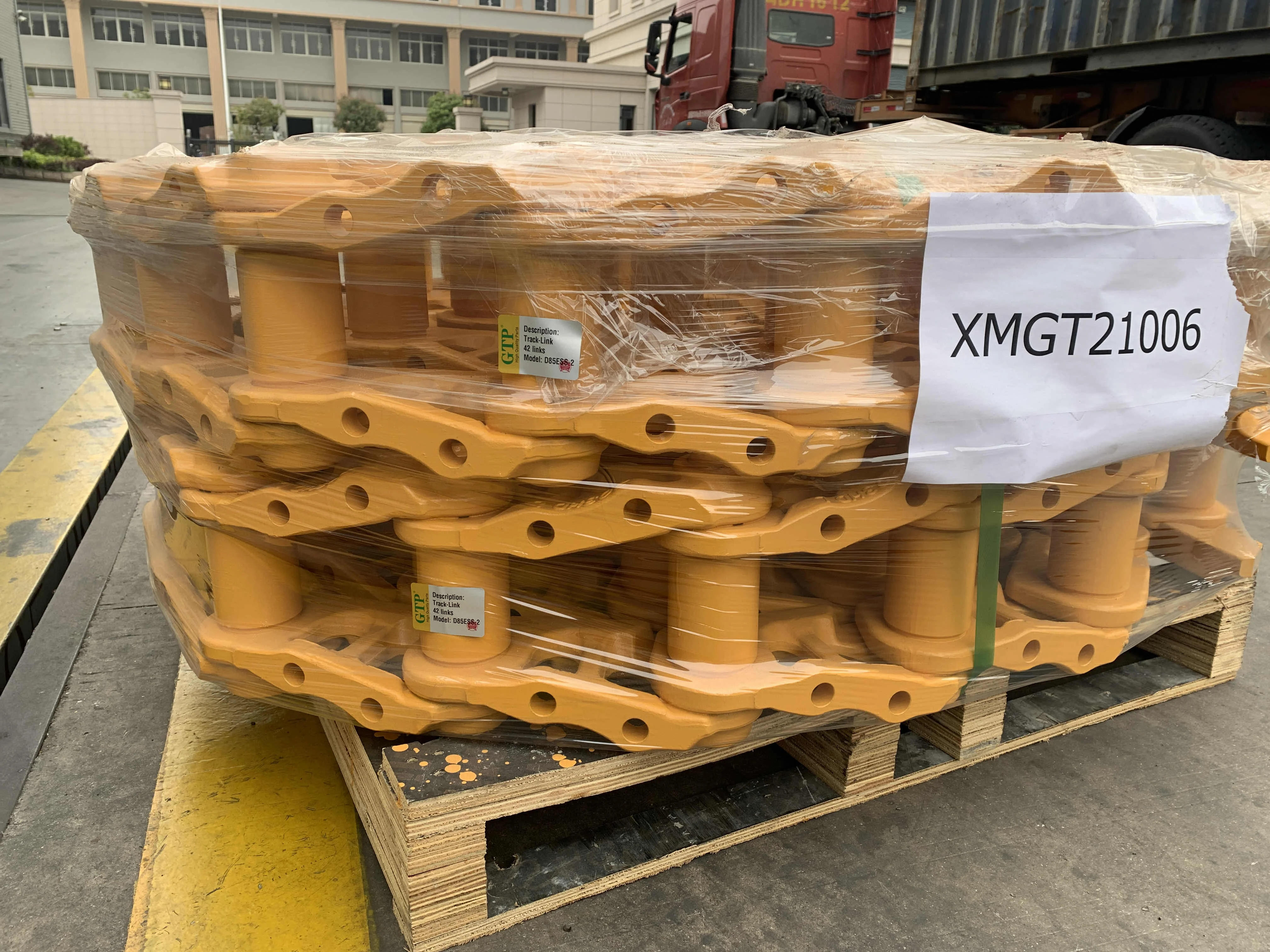 jackydong2001さん専用 Durable Track Link 1V4607 for Bulldozer D4D/E - 2000 Hours