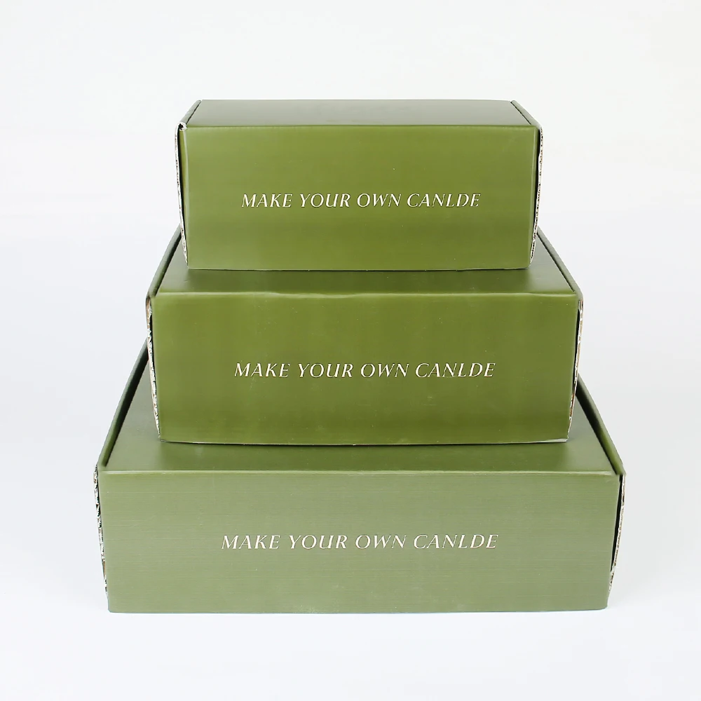 Ensemble de boîtes d'expédition sur mesure en carton ondulé vert pour vêtements / emballage de chaussettes, conception de logo, dorure à chaud, rangement de sous-vêtements, feuille métallisée incluse