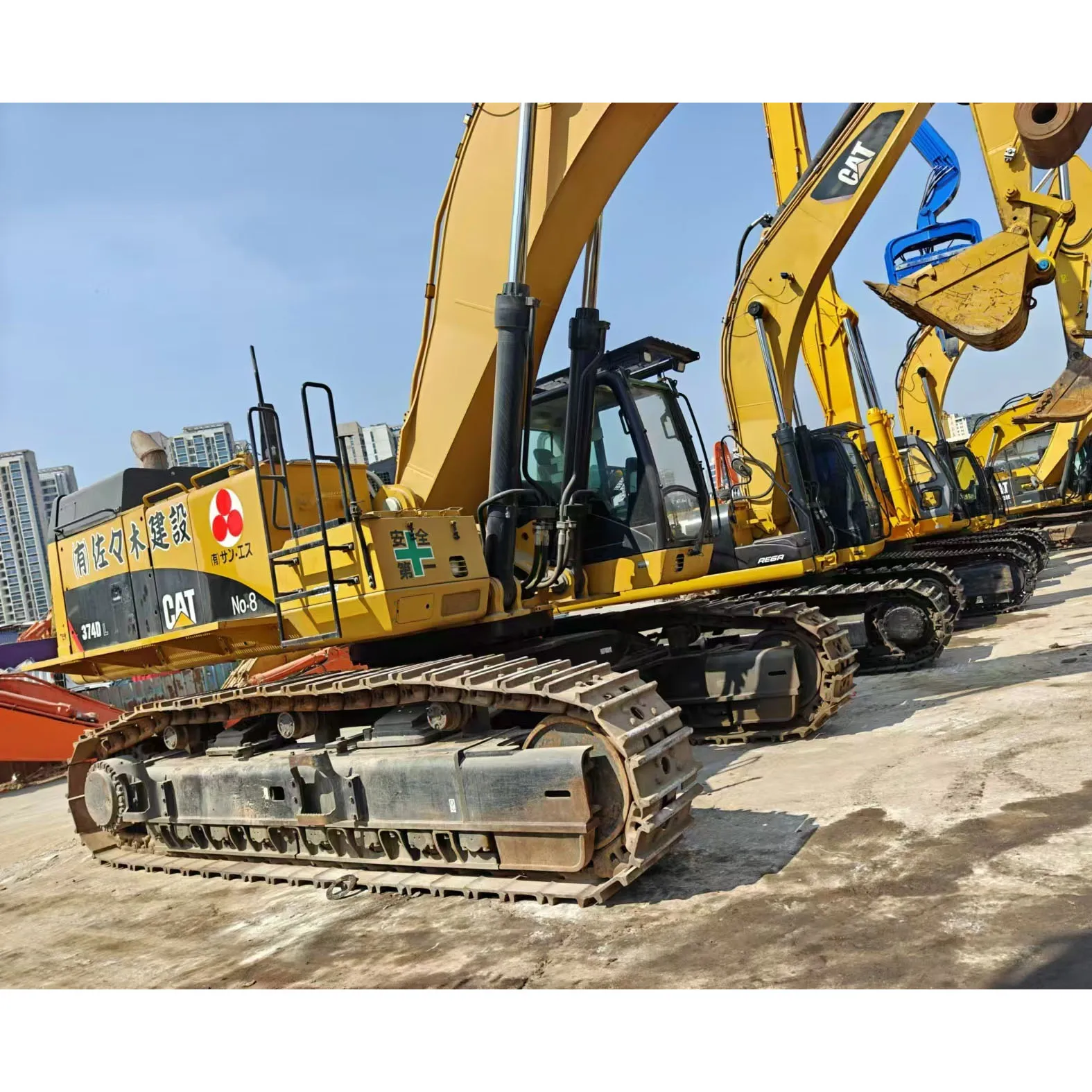 74 Ton CAT 374D Excavator - High Quality Second Hand