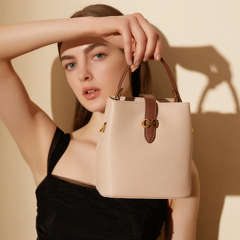 Wholesale Factory Supply Lady Famale Leather Crossbody Cross Body Shoulder Bag Cow Leather Cowhide Bag for Ladies Bucket Bag