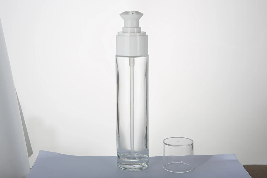 low price attractive girl cosmetic waterproof lotion mini 50ml makeup lotion foundation bottle pump