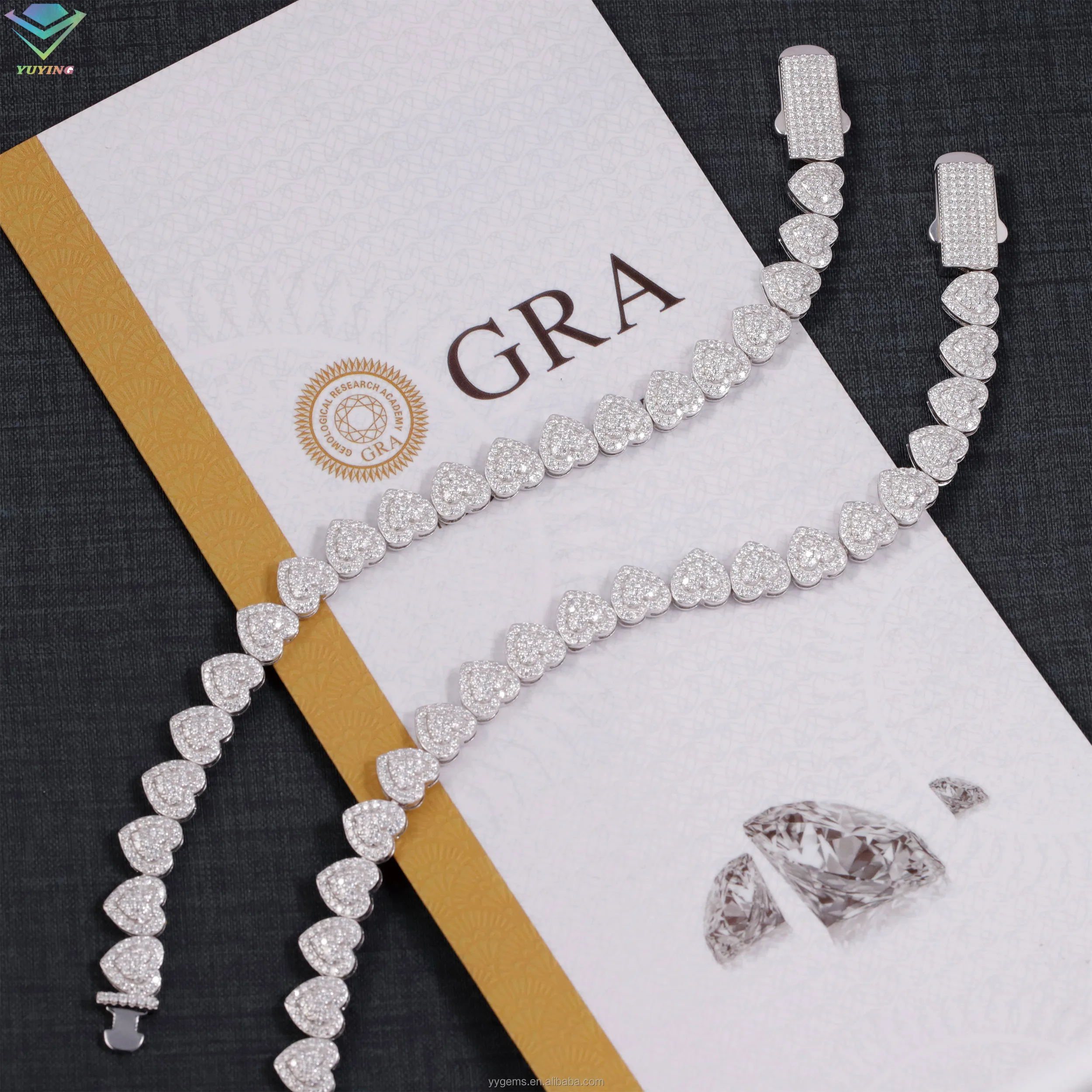 流行のGRA Moissaniteハートデザインキューバブレスレット10mm 925 