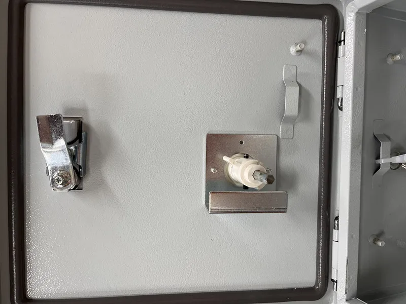 Socomec 95054006 Manual Electrical Distribution Box 63 ATS Automatic Transfer Switch Panel OEM Copper 40a 3p Mini ATS 4 Pole