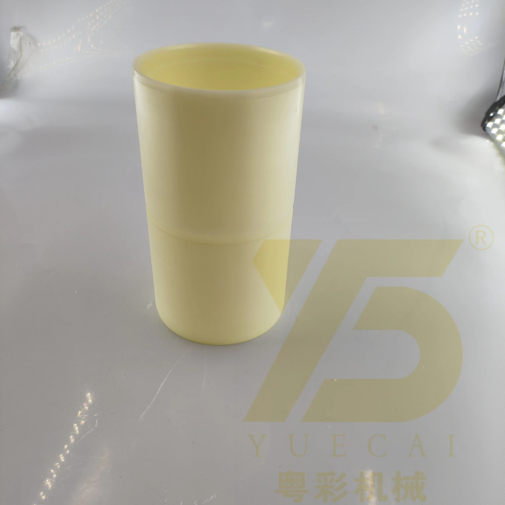 YUE CAI Construction Machinery Spare Parts Pin Bush 11054904 VOE11054904