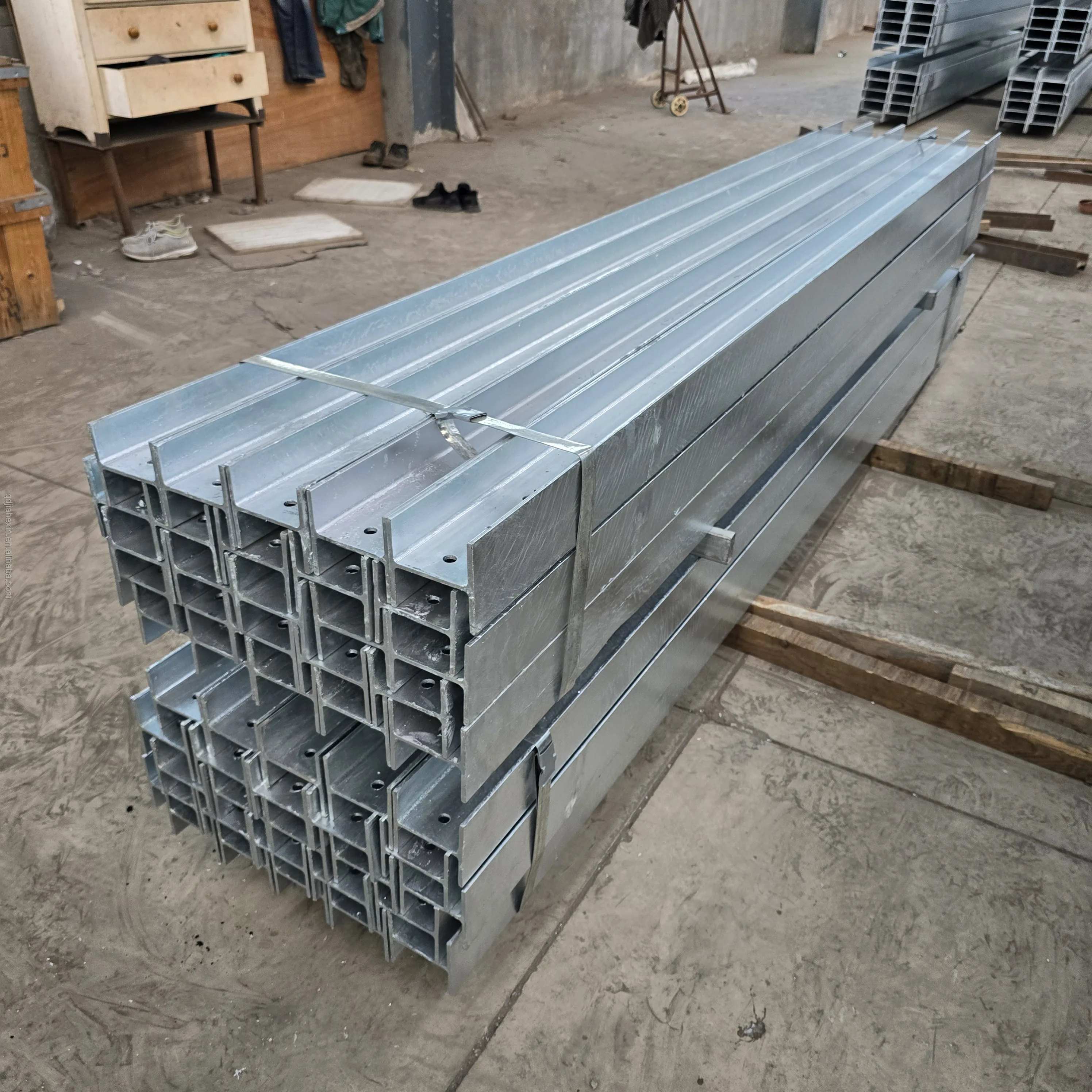 Australian Standard Galvanized Steel Retaining Wall H C Post Landscape ...