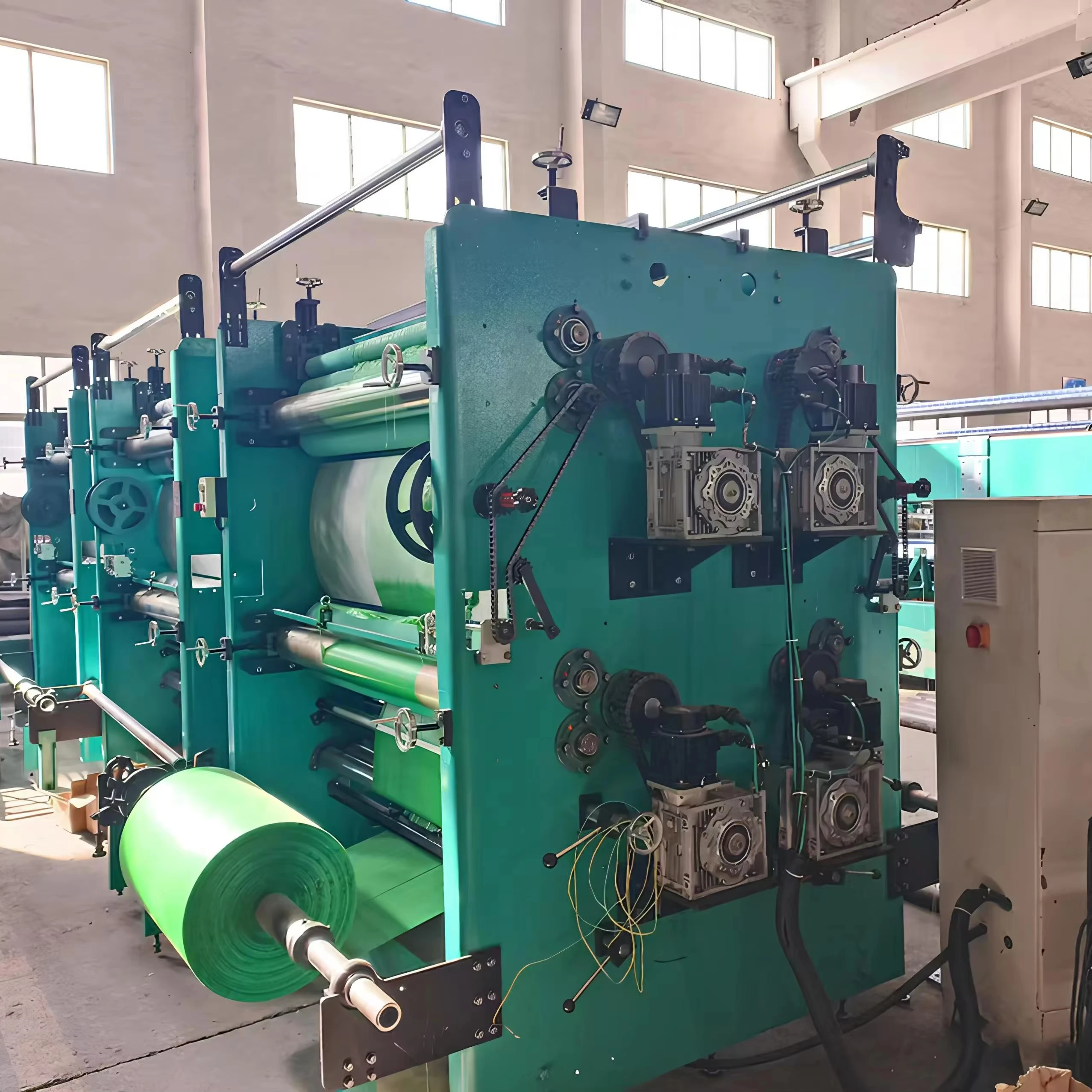 Knotless Net Raschel Warp Knitting Machine Single Needle Bed Shade Net Raschel Warp Knitting Machine