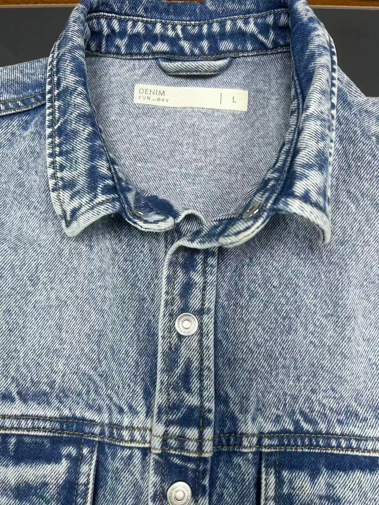 Men's Long-sleeved Shirt with Double Pockets