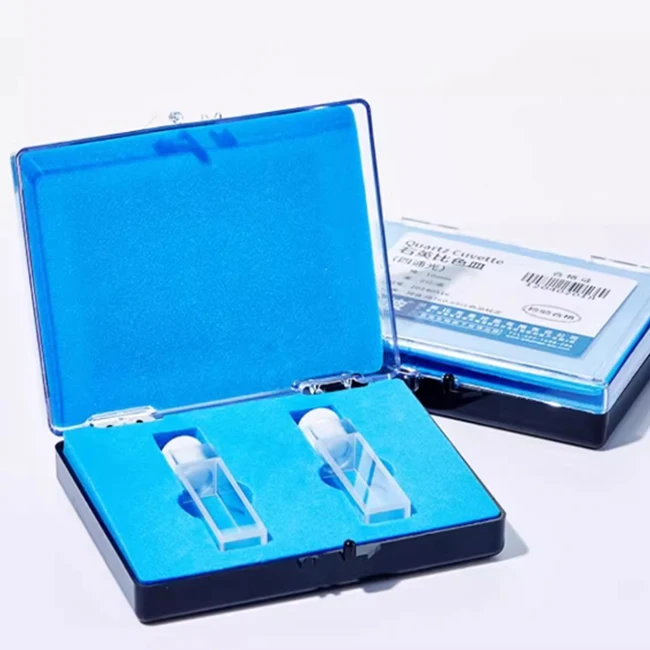 High Transmittance 10mm Path Length Quartz Cuvette for Spectrophotometer