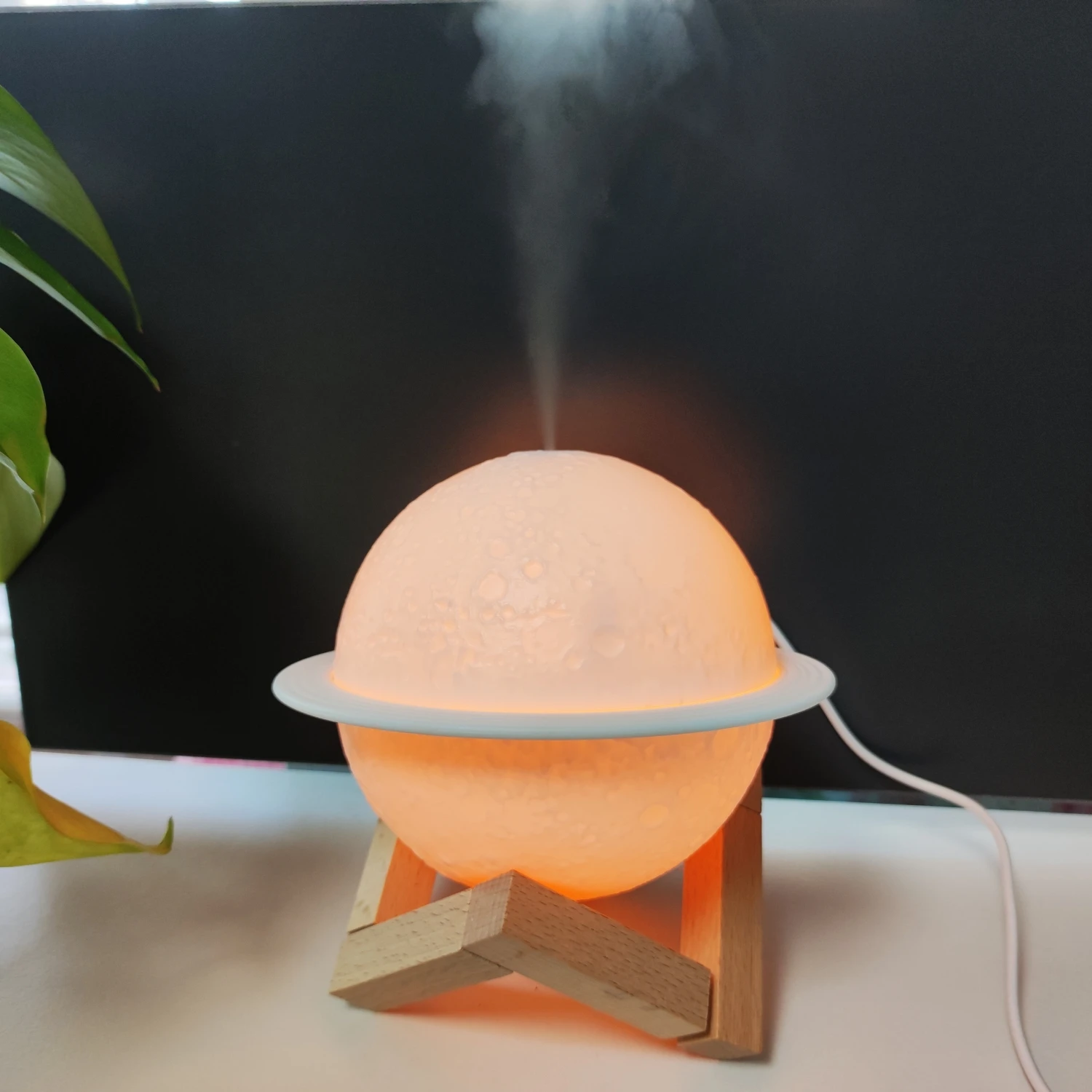Hot Sale Humidifier 200ml Ultrasonic Mini Usb Moon Lamp Smart
