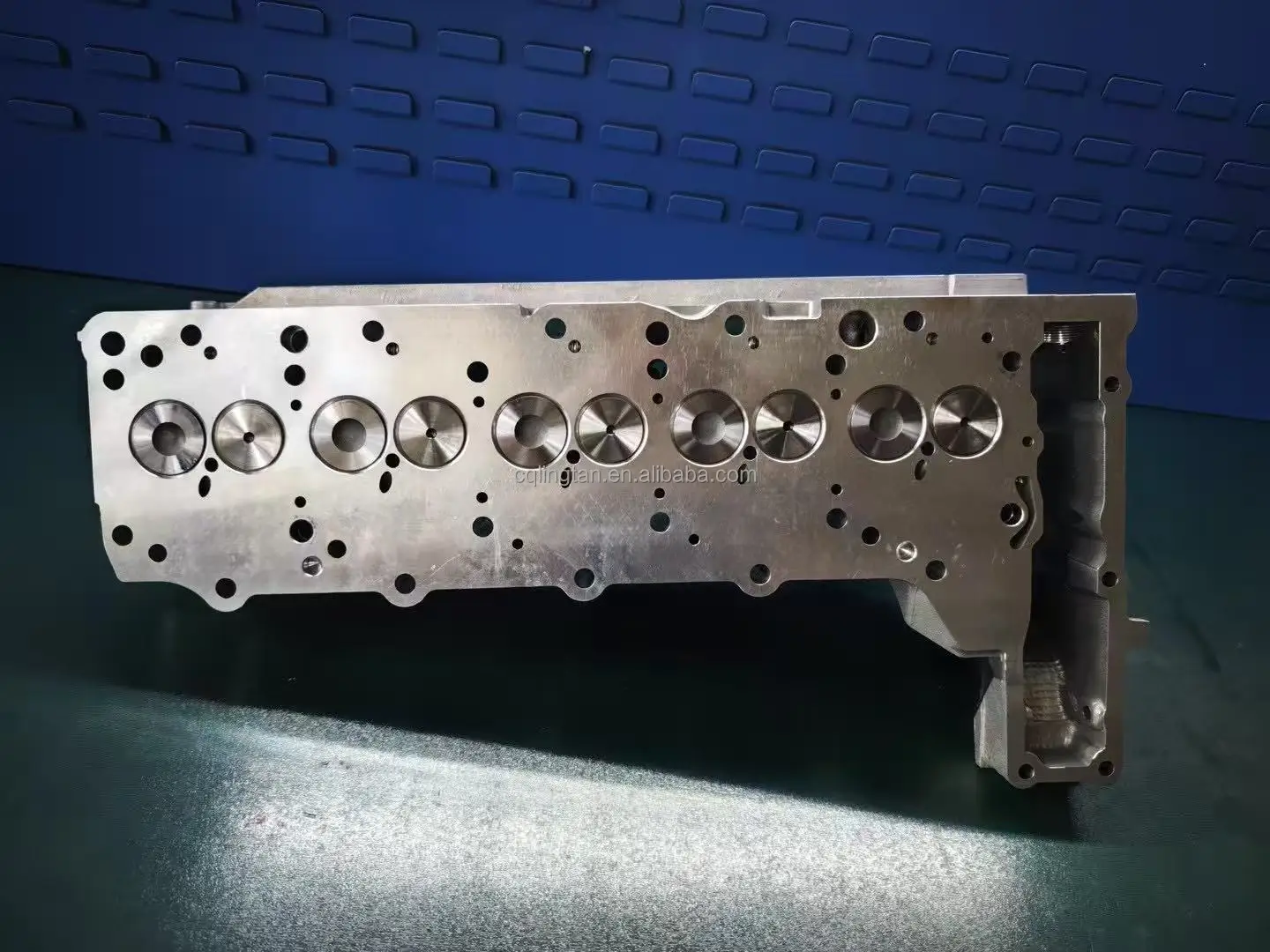 OM602 Cylinder Head 908570 6020108520 6020161901 A6020108520 ...