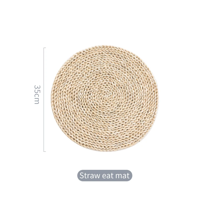 Pastoral Design Table Decoration Heat Resistant 35cm Round Woven Straw