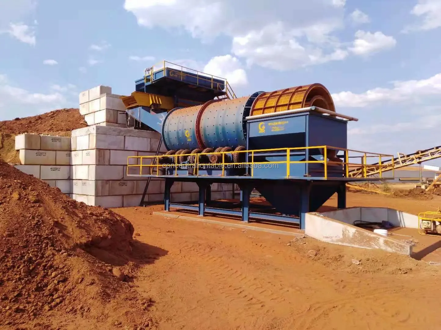 2022 Popular Fe Ore Mining Process Crushing Processing Iron Ore