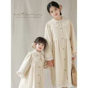 Girls Parent-Child Windbreaker Autumn Winter New Fashion Hollow Lace With Bow Exquisite Lapel Top