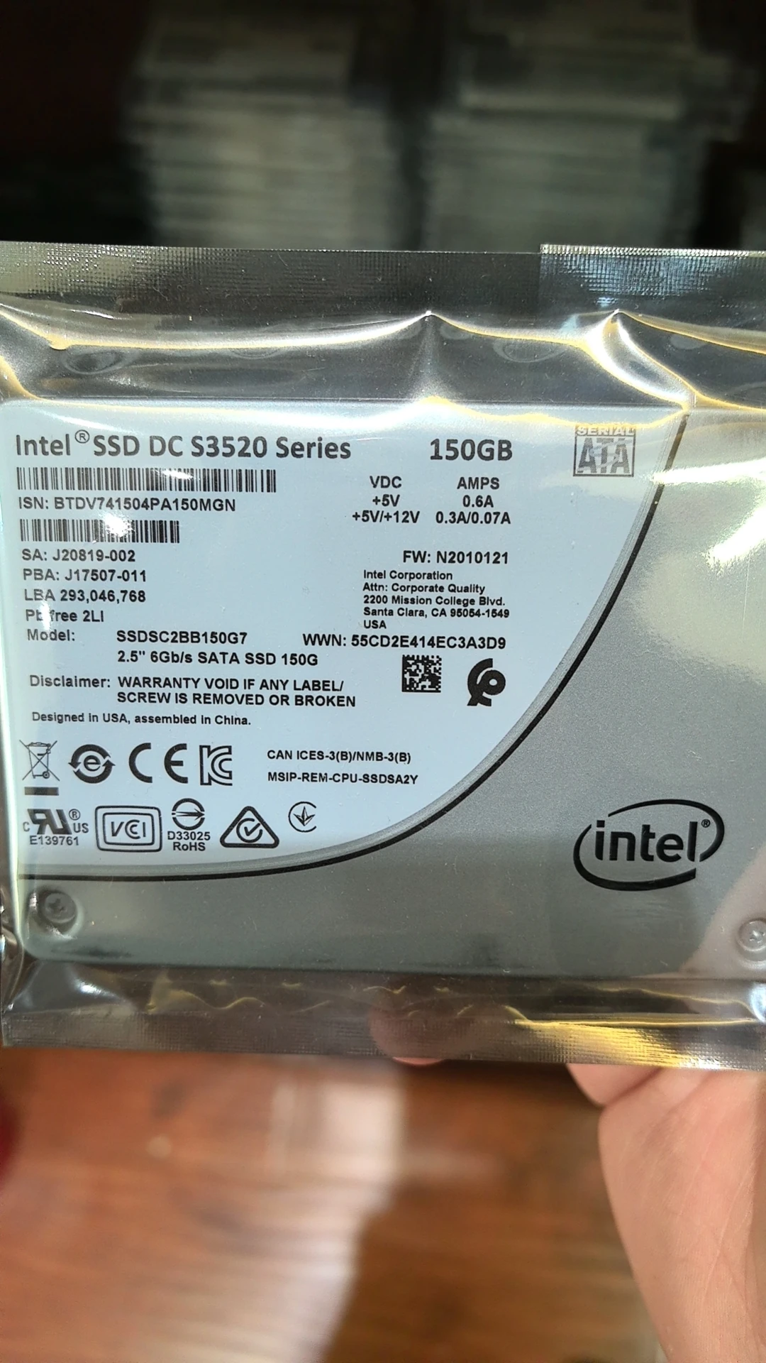 Intel SSD DC S3520 Series 150GB - Reliable Solid State Drive