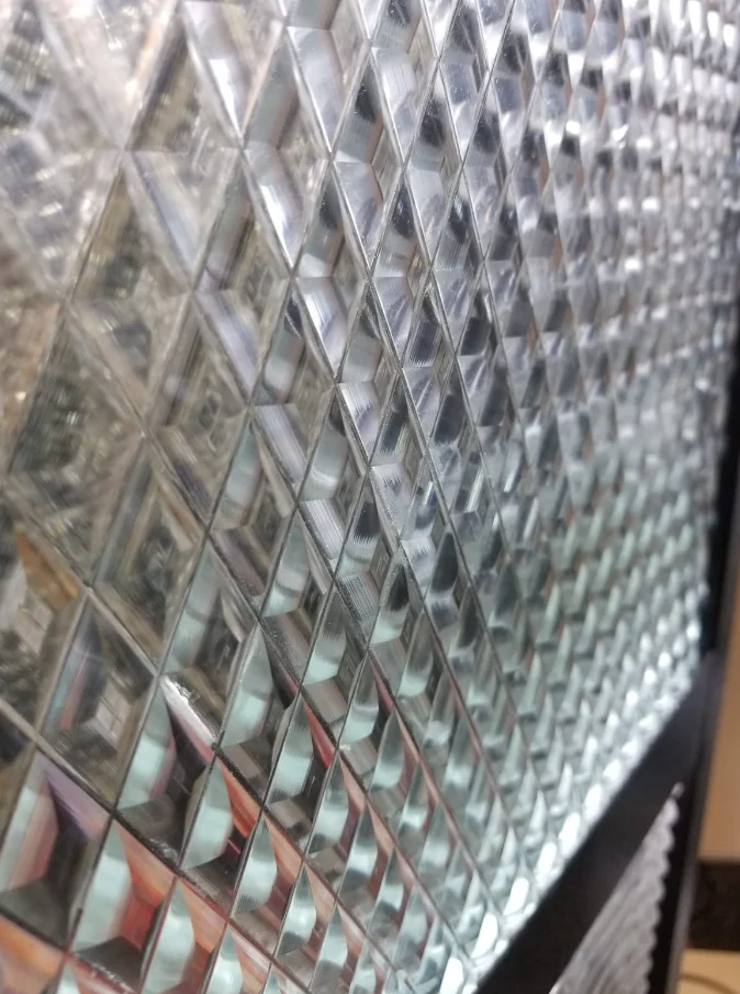CNC Glass Line Engraving Machine V Grooving Machine on the Glass Surface