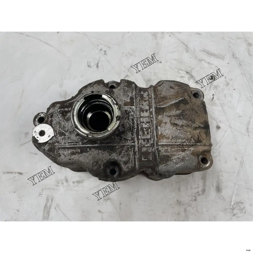 D934T Valve Chamber Cover 10119601 for Liebherr