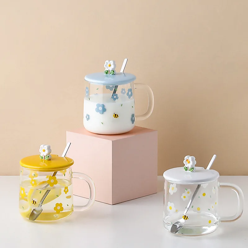 2022 Manufacturers Wholesale Cute Printed Cartoon Glass Home Super Stereo Flower with Lid and Spoon Breakfast Coffee Mug
