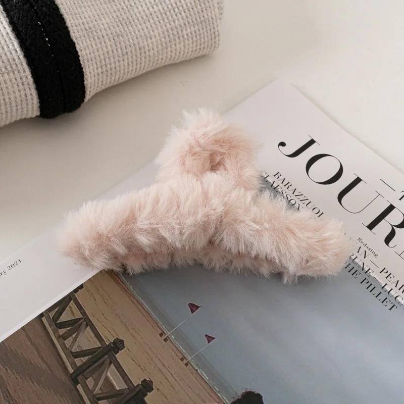 TongLing зимние красочные супер захватывающие Элегантные Заколки Для Волос Аксессуары пушистые плюшевые заколки для волос девочек и женщин длинные