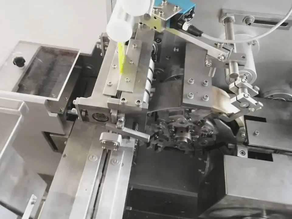 High Speed Automatic Maggi Chicken Bouillon Cube Folding Packing Machine Chocolate Cube Wrapping Machinery With Factory Price