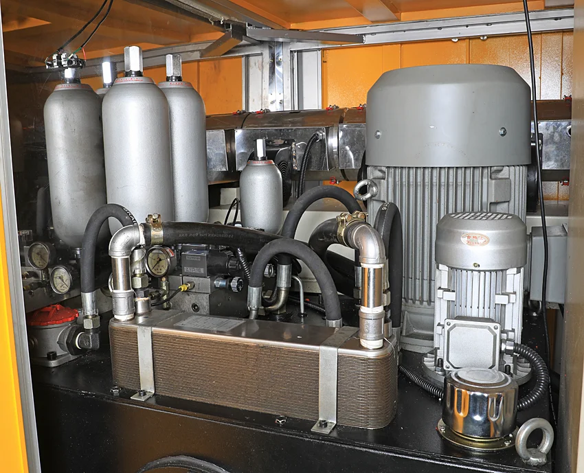 CSD Cap Lining Machine