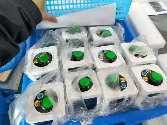 GX 4面ディスプレイ付き キューブタイマー ポーカー/チェス/麻雀用