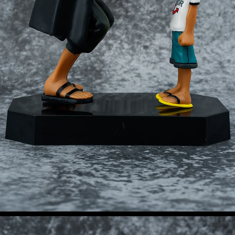 One Piece Shanks & Luffy Emotional Moment Figure - 7-Inch Anime Collectible & Cake Topper