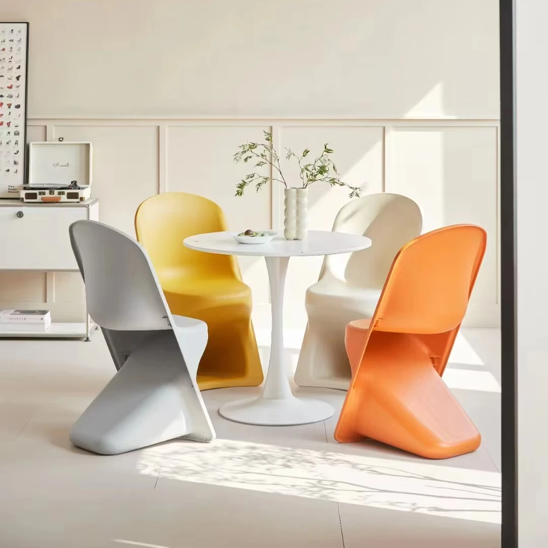 High Quality Z-Type Plastic Dining Chairs with Backrest Stool Modern Design for Kitchen for Household Use Wholesale