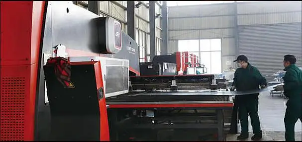 1.6m 8KW Gas Teppanyaki Grill Table with 8 Seats and Lower Exhaust for Commercial Use