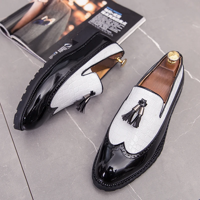 Wholesale Tassels Loafers Size 14 - Gold Color Men's Shoes