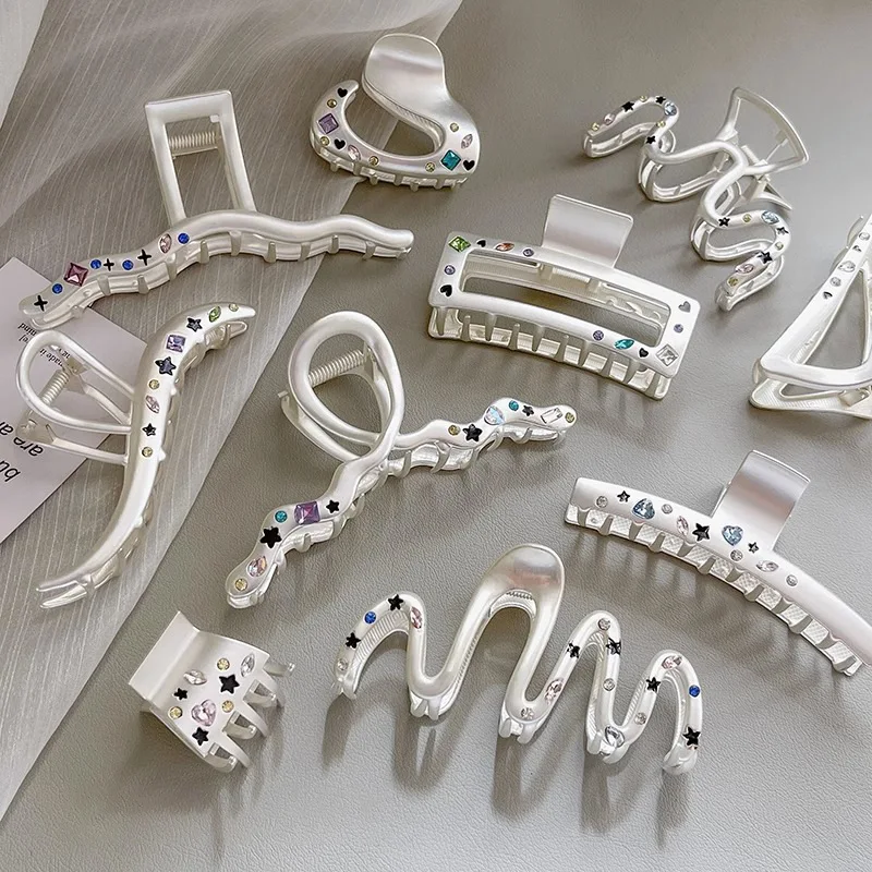 Metal Hair Claw Clips - Y2K Style Korean Accessories