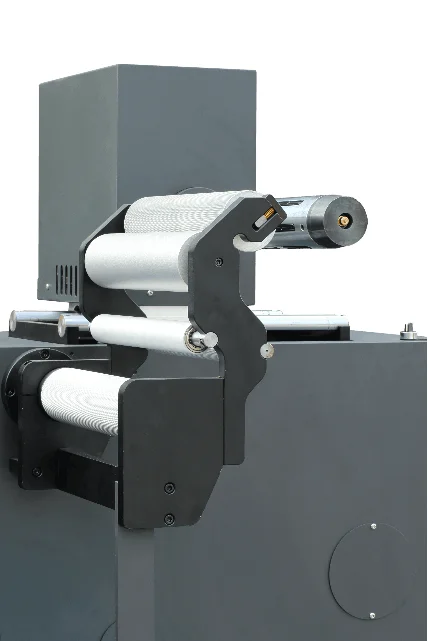 Fustellatrice Per Etichette Rayher - Diametro 5.7x3.8cm, Per Carta Fino A 200g/m², Design Creativo - Foto 6