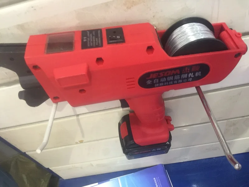 Newtry Legatrice Automatica Per Tondini In Acciaio – Ricaricabile, Regolazione Torsione E Lunghezza, Taglierina Affilata, Motore In Rame, Per Edilizia (MF-870/MF-570)