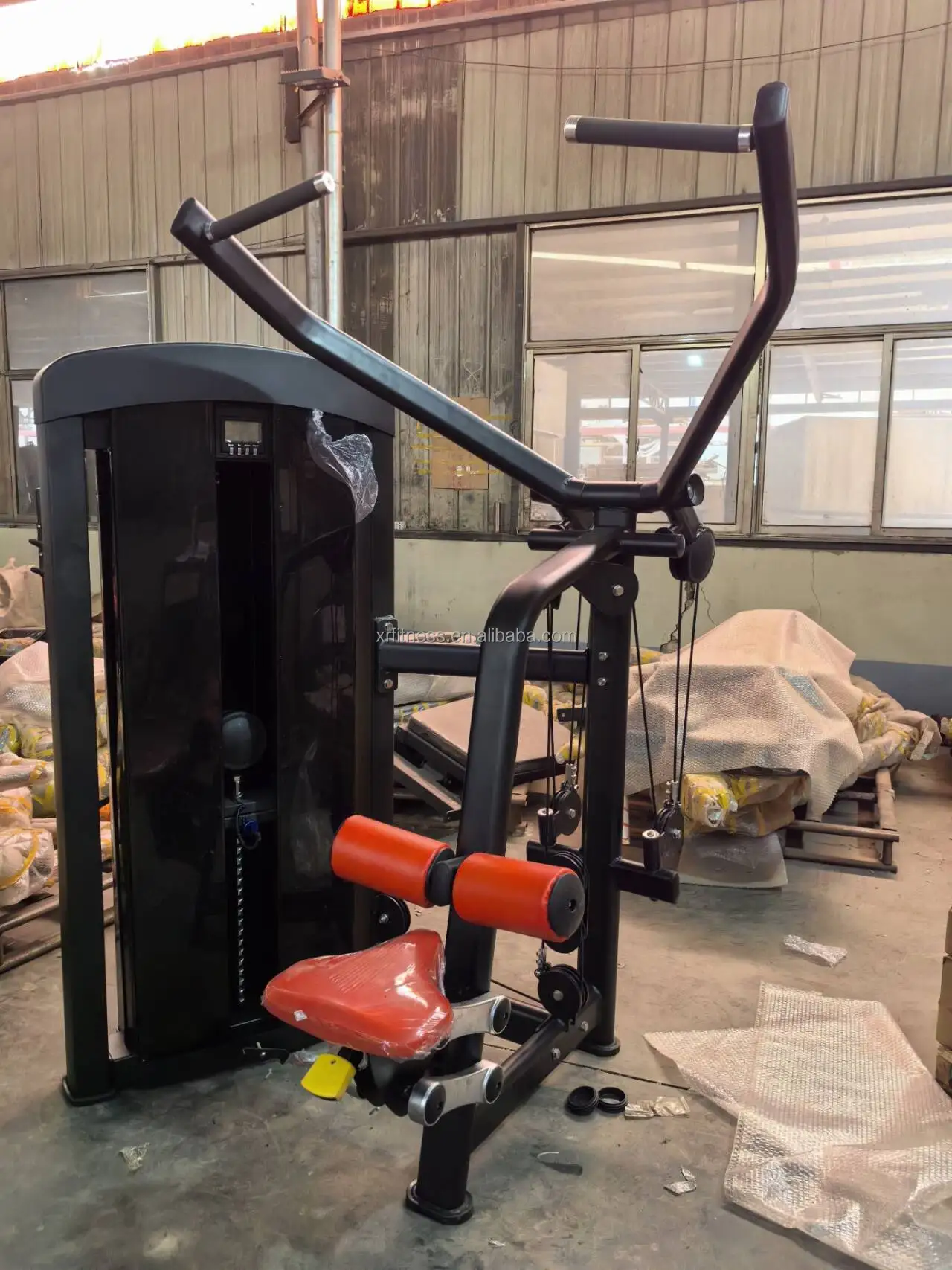 商業ジム機器ジム機器ラットプルダウンマシンケーブルプルダウン用