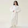 Accappatoio da donna in microplush bianco