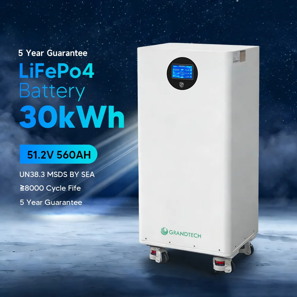 แบตเตอรี่ไลฟ์โพสเฟต (LiFePO4) สำหรับใช้ในบ้าน พร้อมสต๊อกในสหรัฐอเมริกา แรงดันไฟฟ้า 51.2V ความจุ 30 กิโลวัตต์-ชั่วโมง (kWh) แบตเตอรี่ลิเธียมไอออนสำหรับระบบจัดเก็บพลังงานจากแผงโซลาร์เซลล์ พร้อมล้อเลื่อน ระบบจัดเก็บพลังงานสำหรับบ้าน