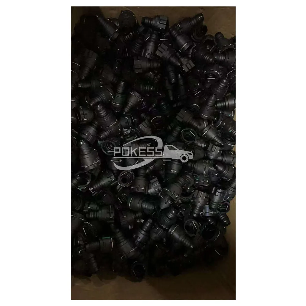 Auto Parts Engine Water Pipe Quick Connector S0000379 Water Pipe / Qui... — 2