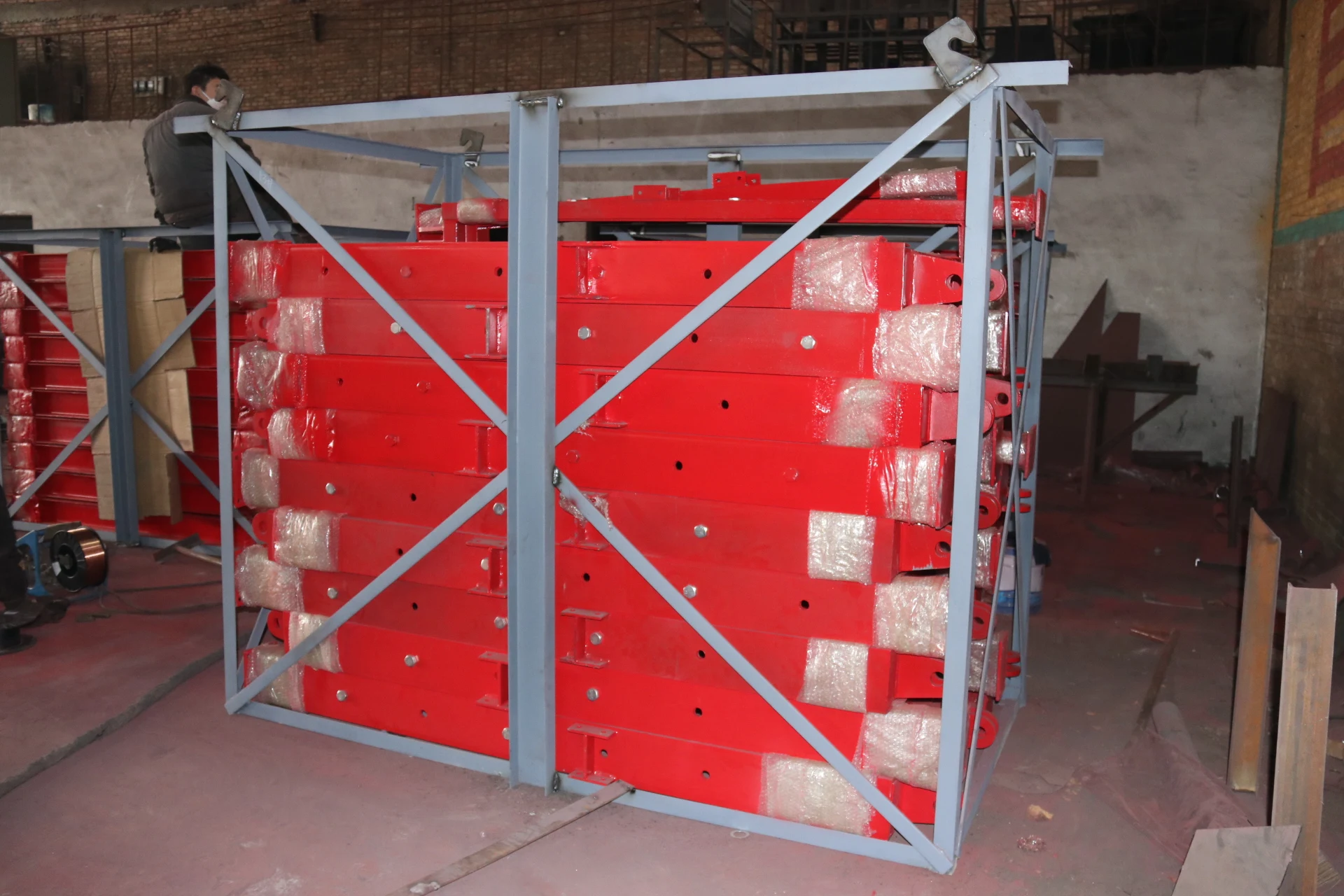 Strong Structure Bucket Elevator Conveyor For Wood Chips grain sand