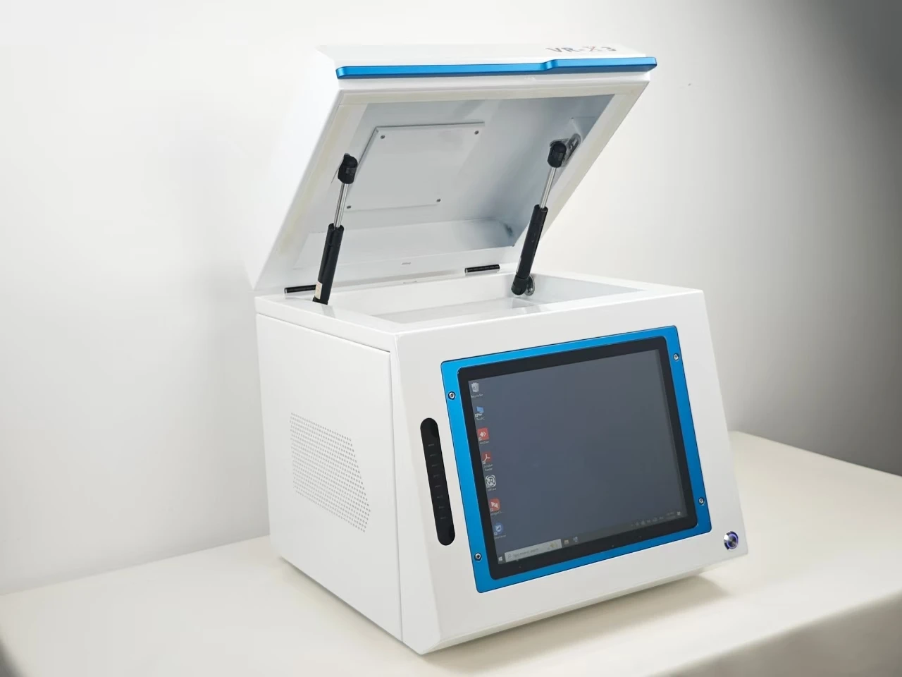 X3  Computerised gold analyzer for jewelry instruments