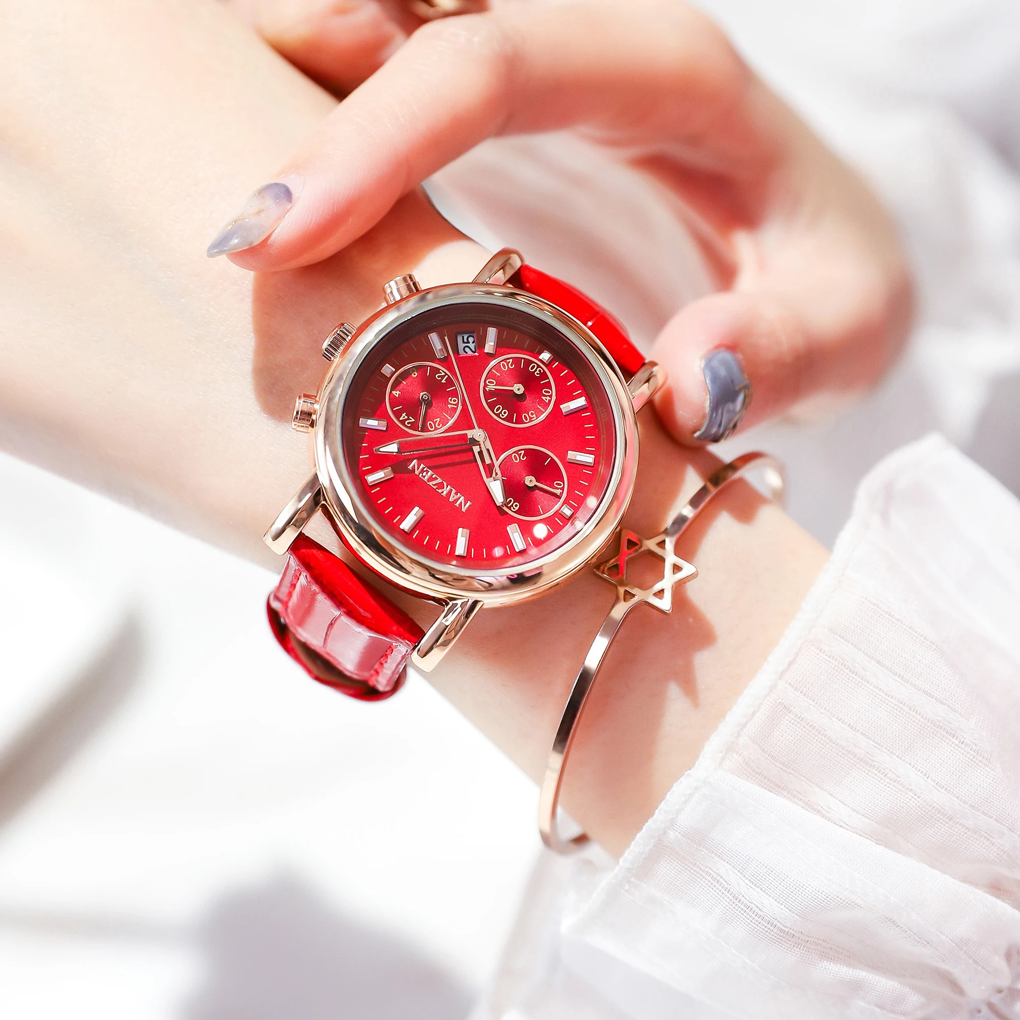 Nakzen Wrist Watch for Women Red Leather Strap Chrono