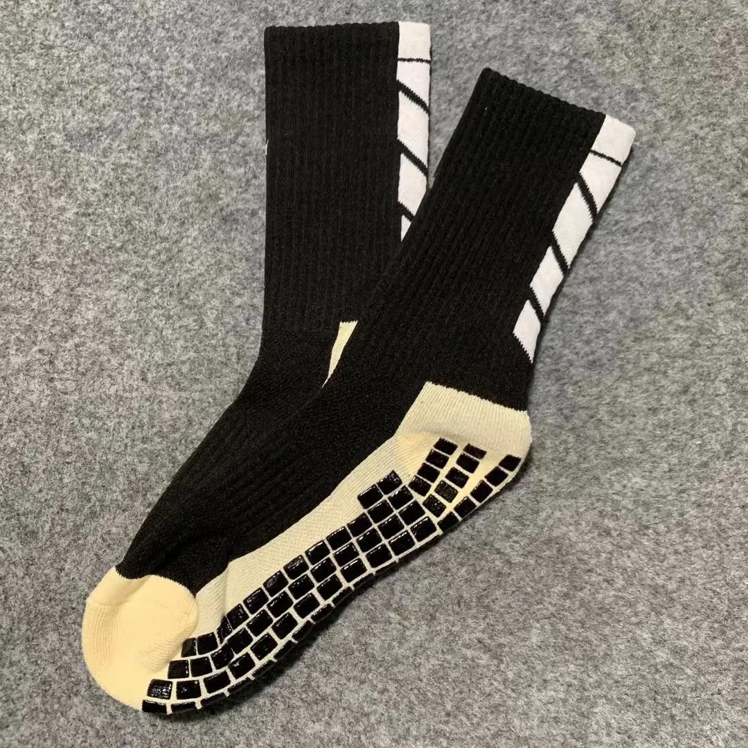 B83 Free Design Sports Socks Grip Anti-slip Breathable Customized Crew for Running Basketball details
