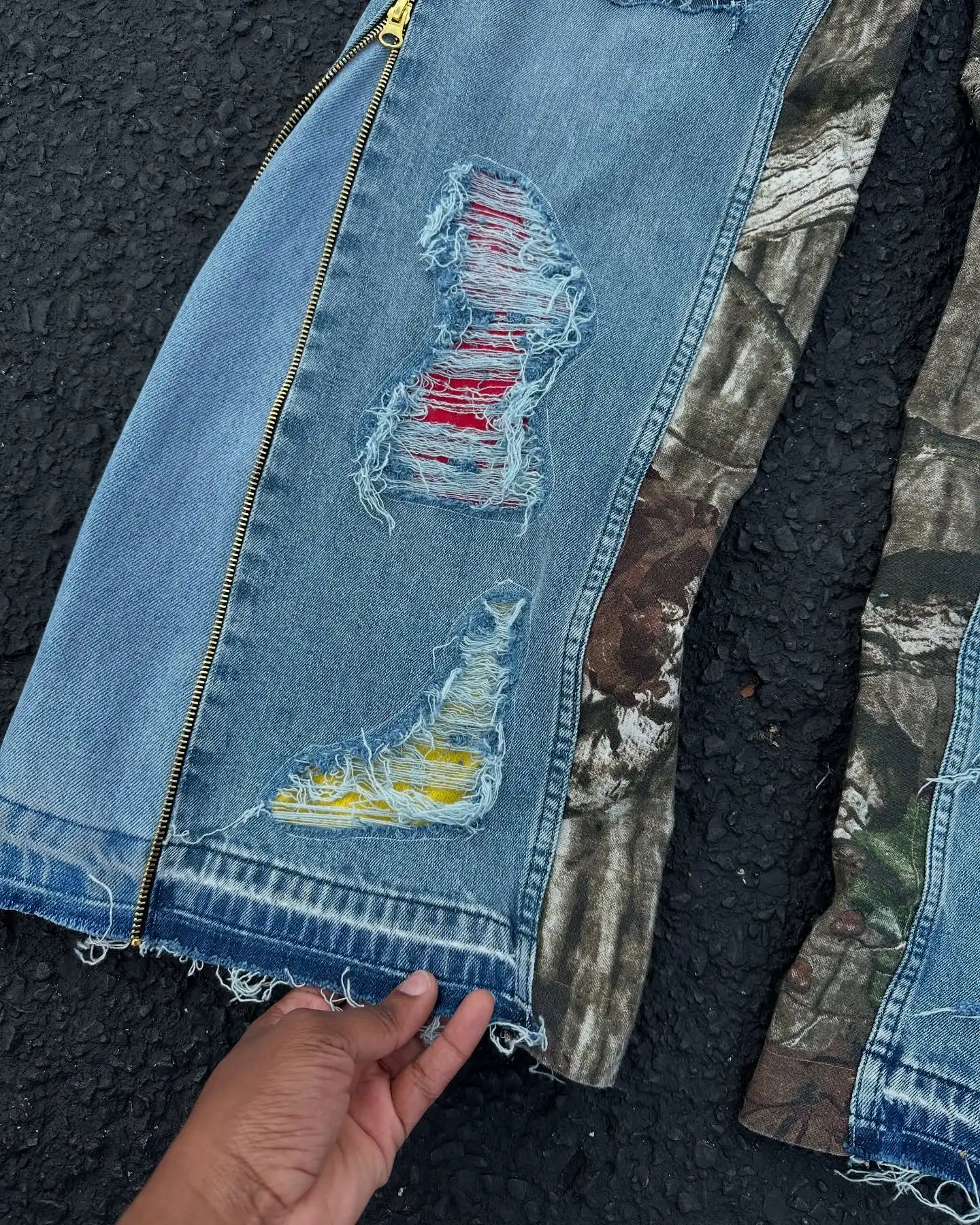 Customize Street Wear Gothic Retro Casual Splicing Black Wash Panel Wide Leg Jeans Custom Outfits Work Denim Jeans Jacket Sets gallery 6