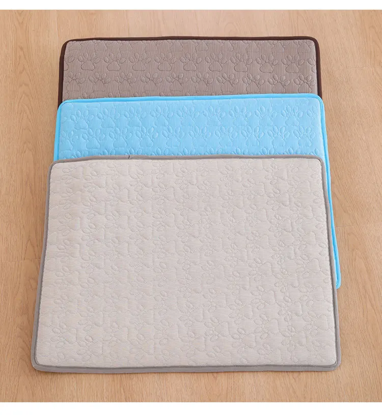 Hrp Pet Reusable Waterproof Pet Dog Cooling Mats For Dogs Non Slip Pee