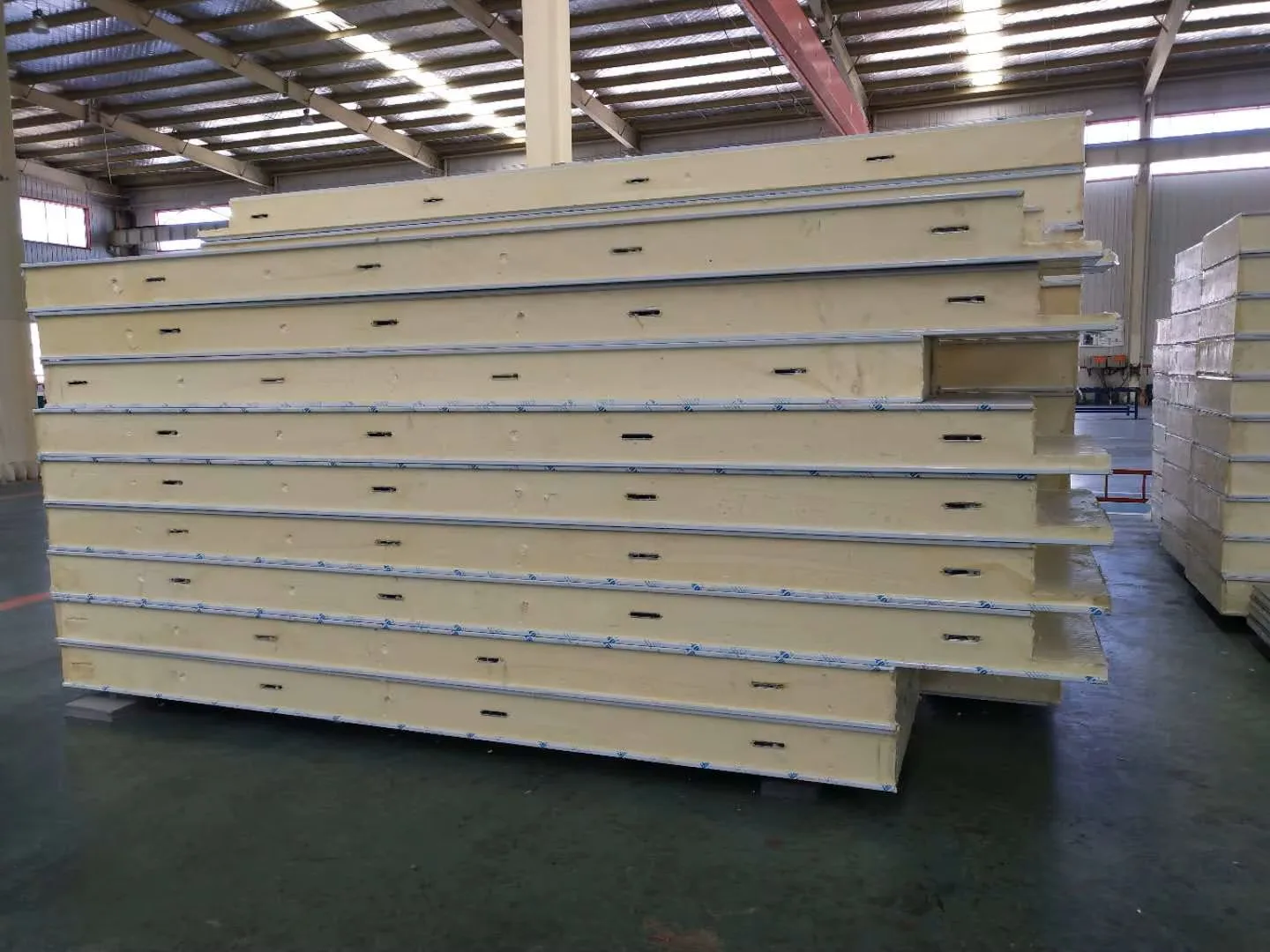 B1 fire-resistant polyurethane core PUR sandwich panel for cold room wall insulation