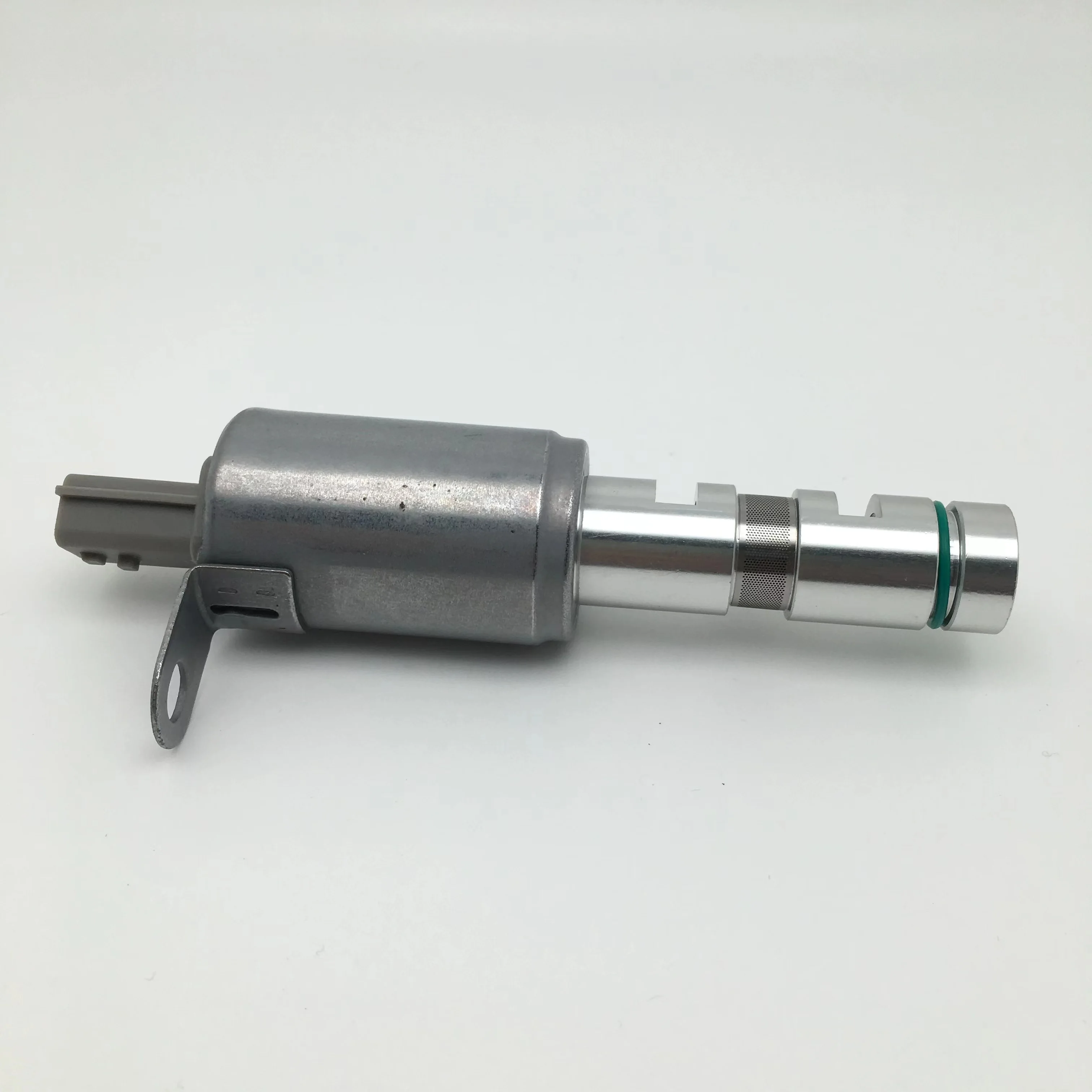 8200642783 VVT Variable Timing Solenoid Oil Control Valve for RENAULT CLIO SPORT 197 200 MEGANE RS 265 250