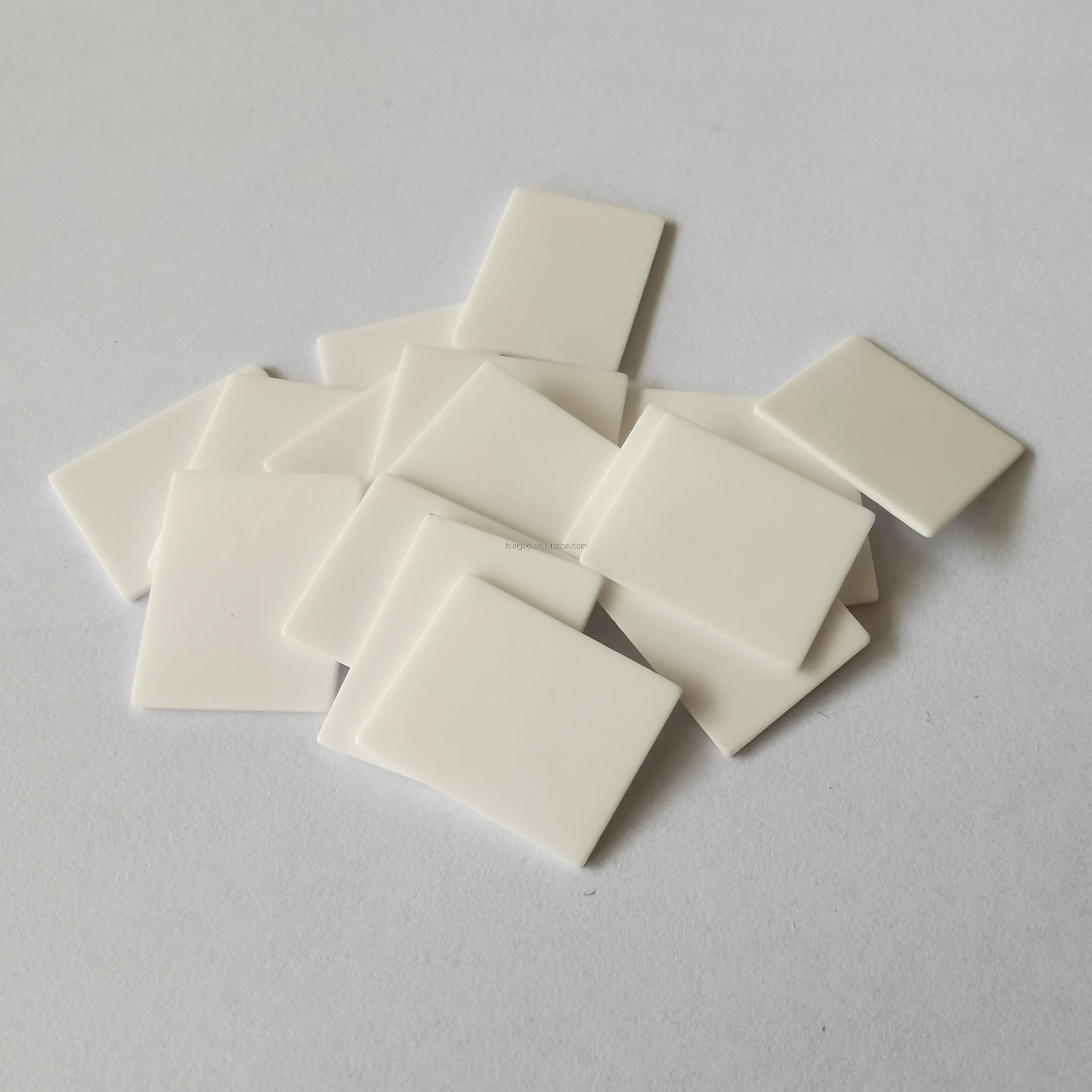 Isolierpads 1000 Stück Silicon Thermal Pads Für TO-220 Transistor - 13x18x0,3mm Thermal Heatsink Isolatoren