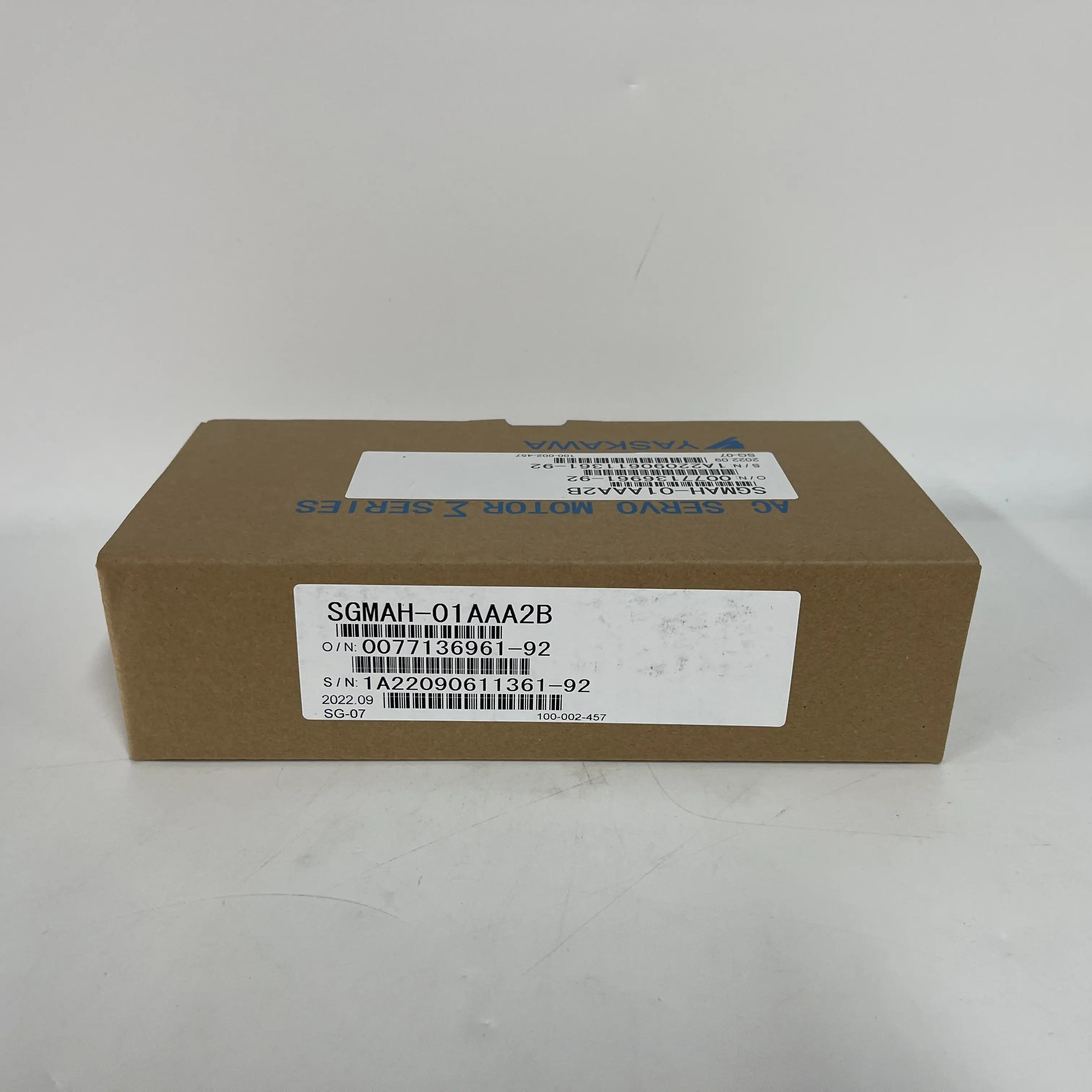 YASKAWA AC Servo Motor Sigma Series SGMAH-01AAA2B YASKAWA AC Servo Motor Sigma Series SGMAH-01AAA2B
