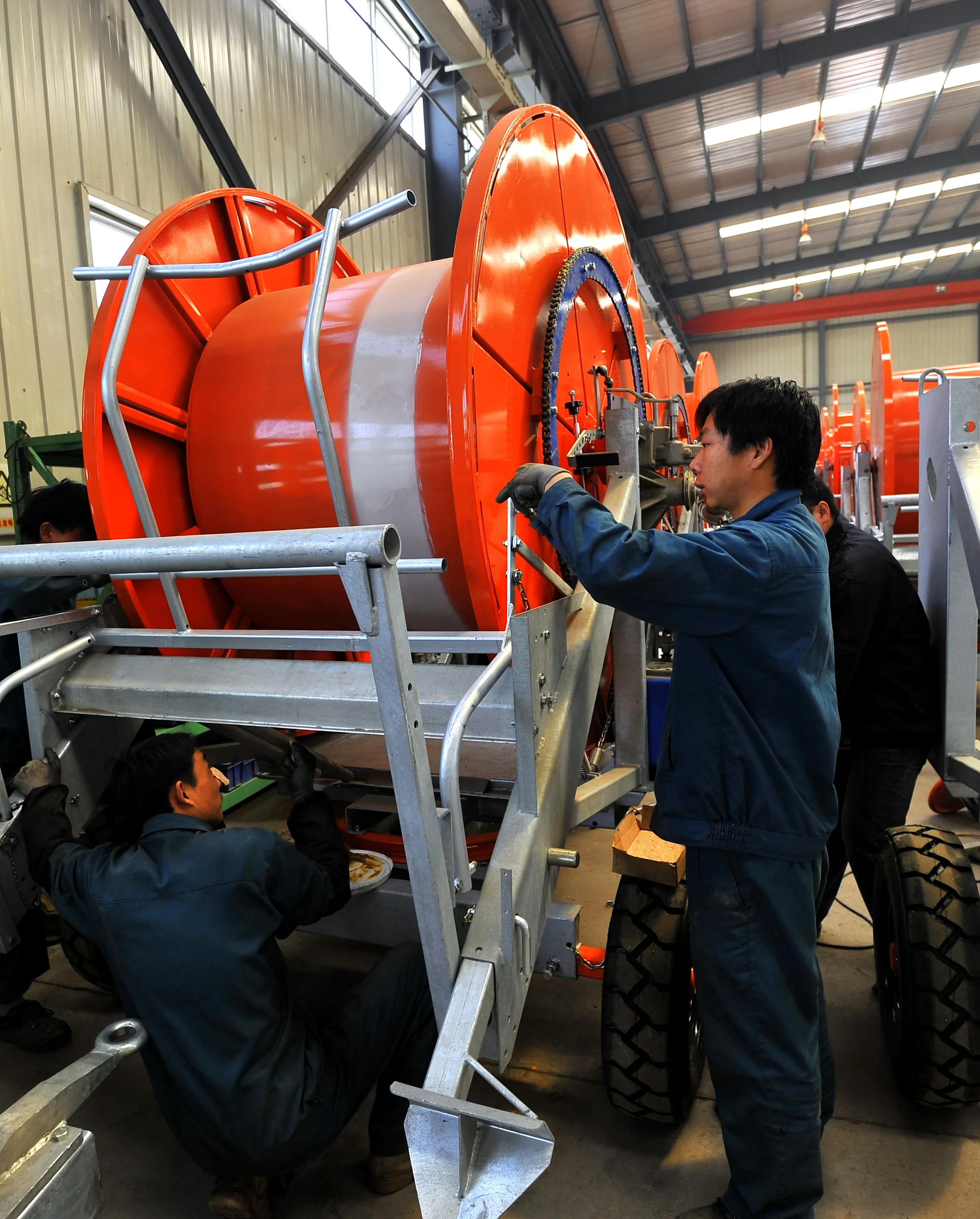 Automatic Retractable Hose Reel Irrigation System with Solar