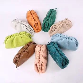 Soft skin Woven cloud bag for young lady 2022 fashion Korean handbag retro leather green purse girls
