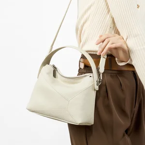 2026 Retro Style Genuine Leather Women's Crossbody Mini Pillow Bag Luxury Handbag with Zipper Closure Girls Geometric Designer